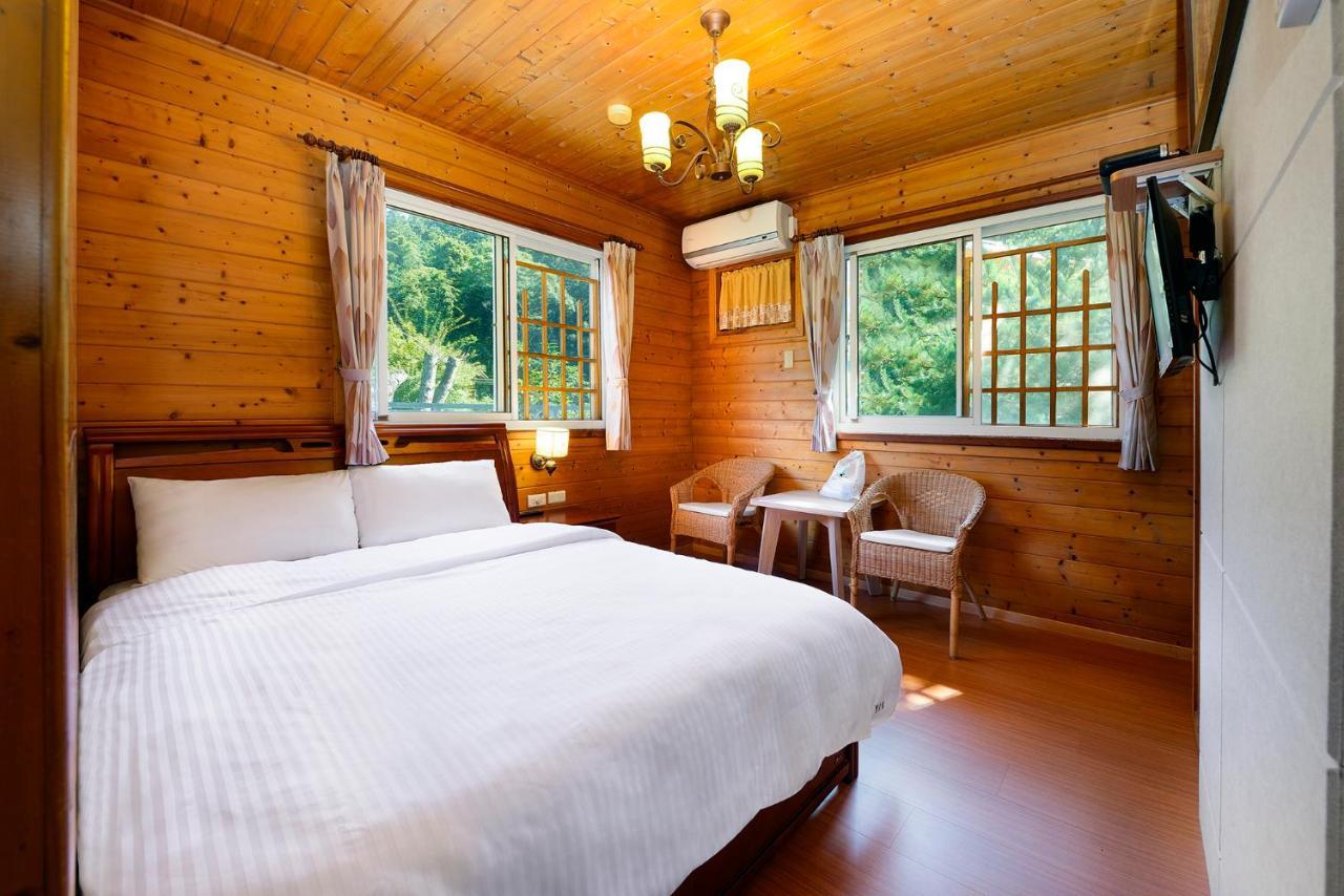 Li Jin Kuan Homestay Nanzhuang Exterior photo
