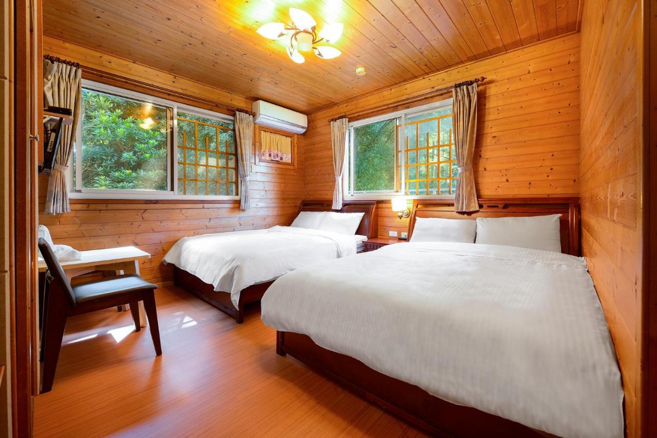 Li Jin Kuan Homestay Nanzhuang Exterior photo